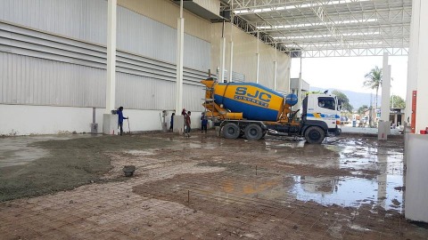 รับปรับพื้นคอนกรีตโรงงาน